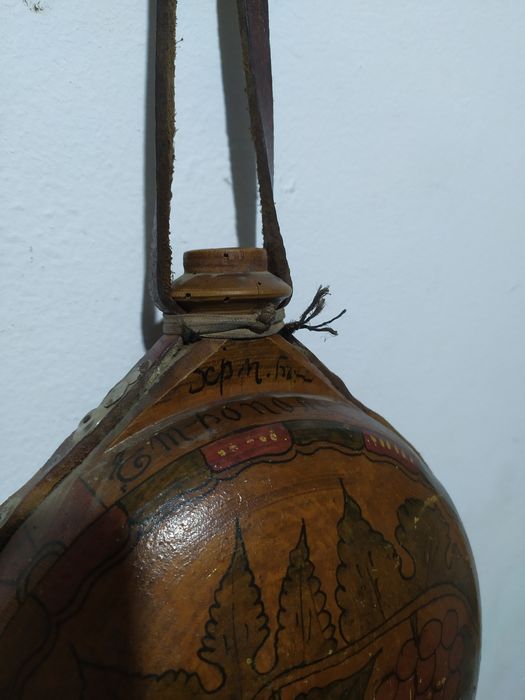 Стара дървена бъклица  1947