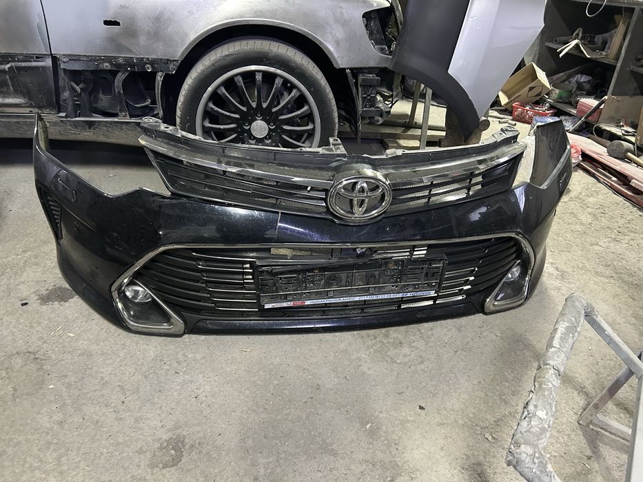 Передний бампер