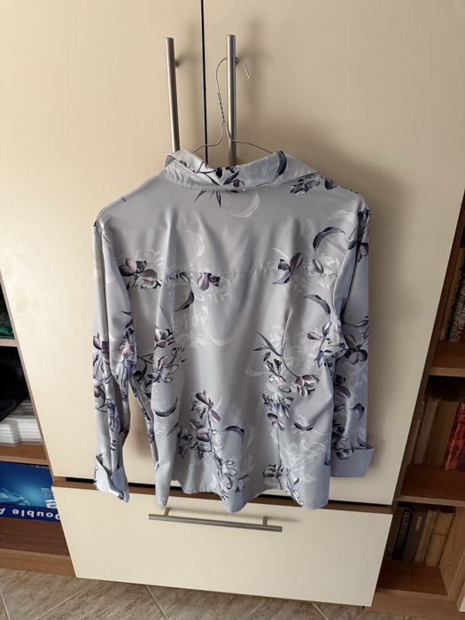 Сатенена женска блуза