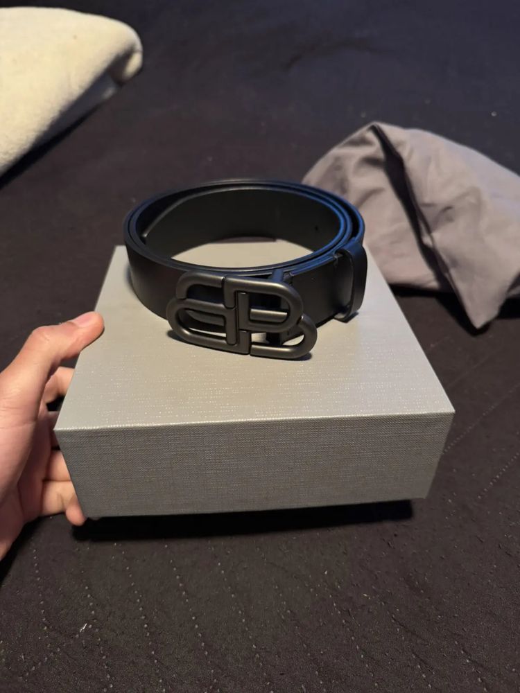 Колани balenciaga gucci
