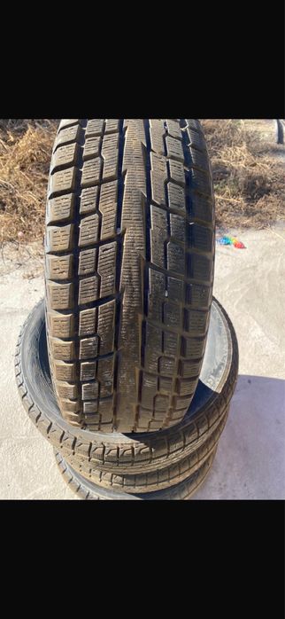 235/ 55 R18 yokohama