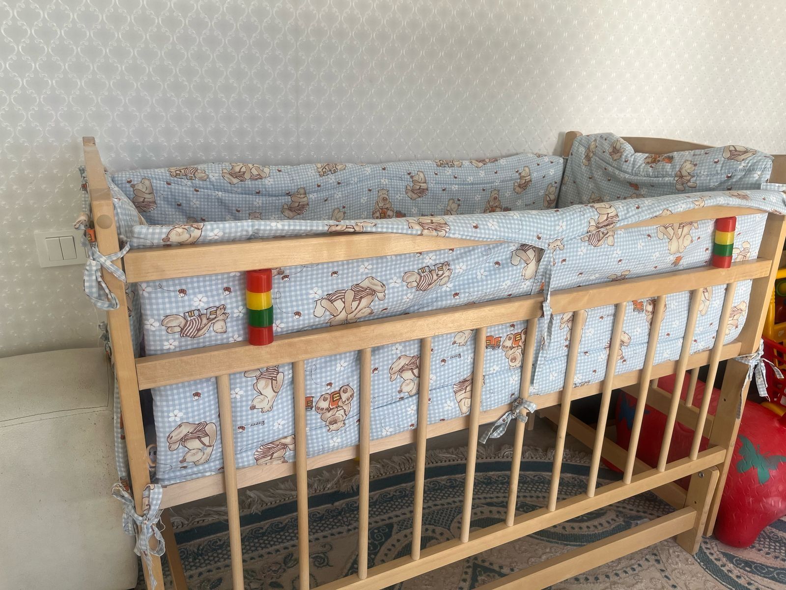 Манеж с матрасом  продам