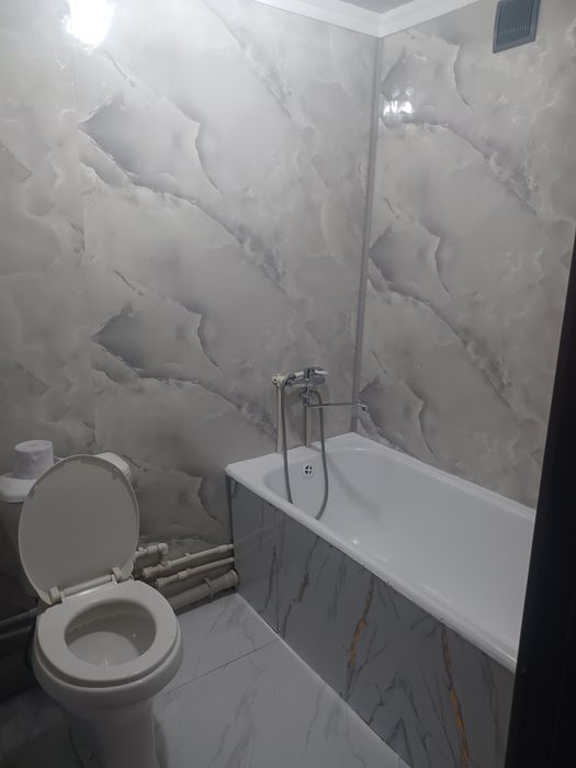 2 Хонали квартира сотилади.