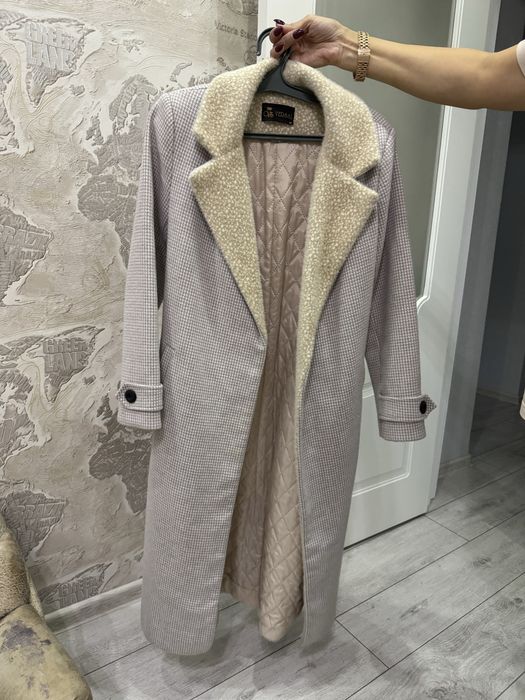 Пальто новое размер s