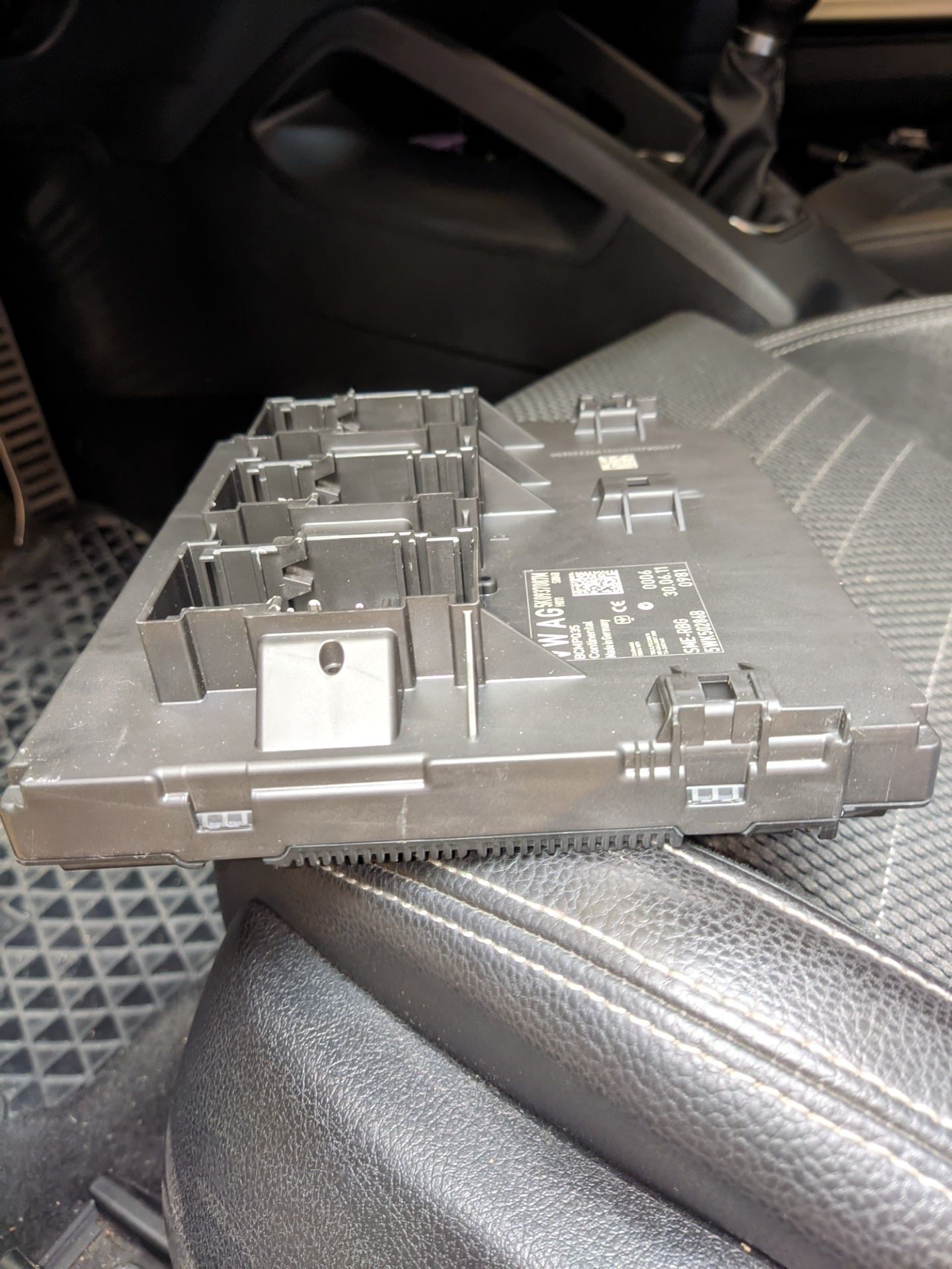 Modul Control Electric Caroserie (BCM) VW 5K0937087M