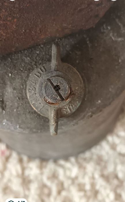 Lampa sau arzator pe benzina