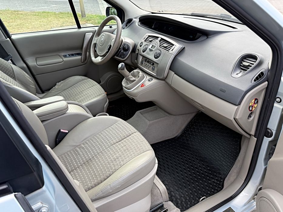 Renault Scenic-1.5 dci//2005// PRET 1250 euro