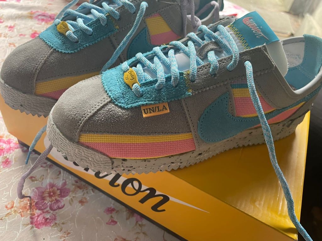 Nike union cortez