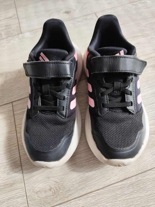 Маратонки Adidas