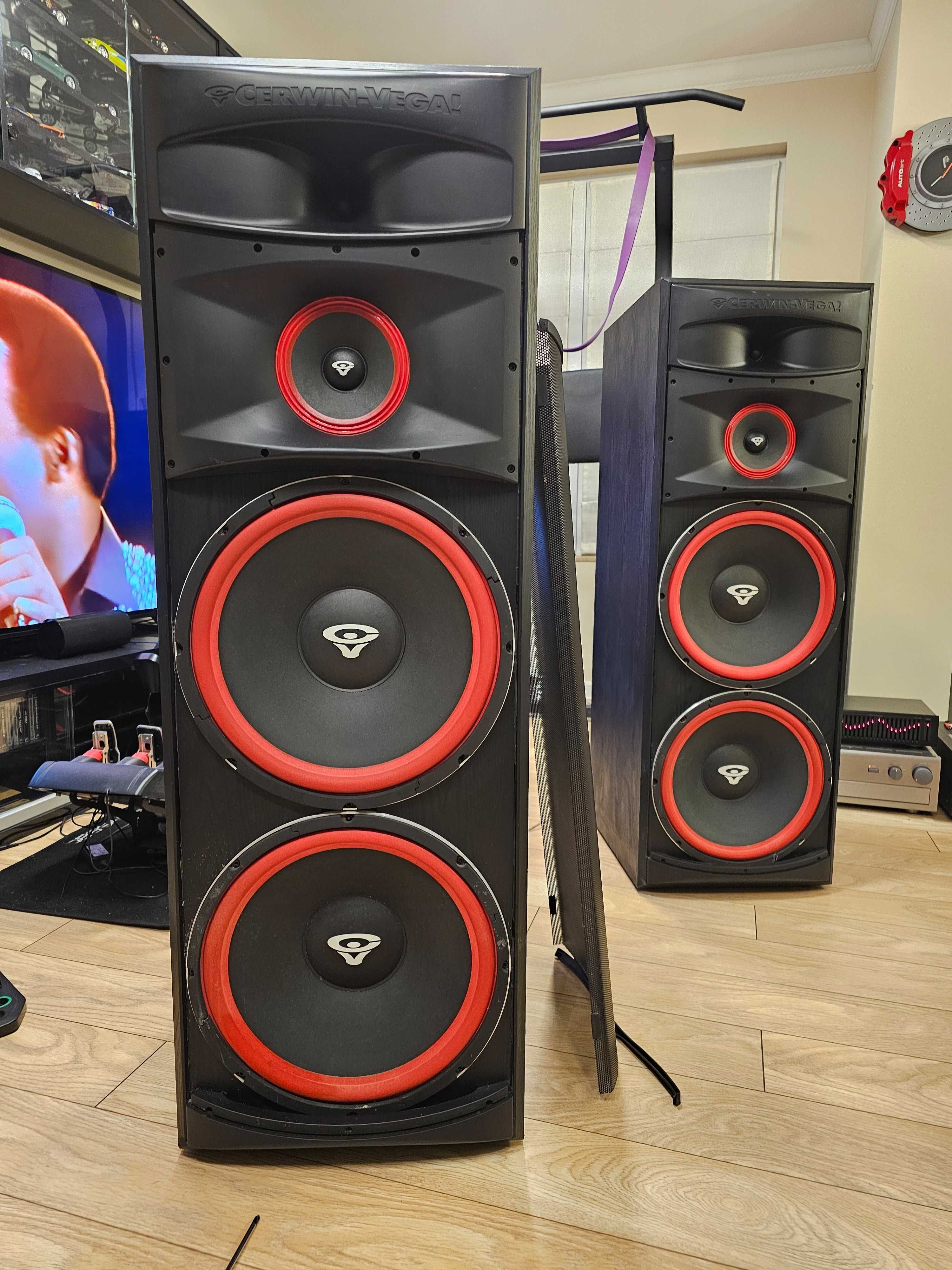 CERWIN WEGA XLS 215,  2 броя комплект, КАТО НОВИ