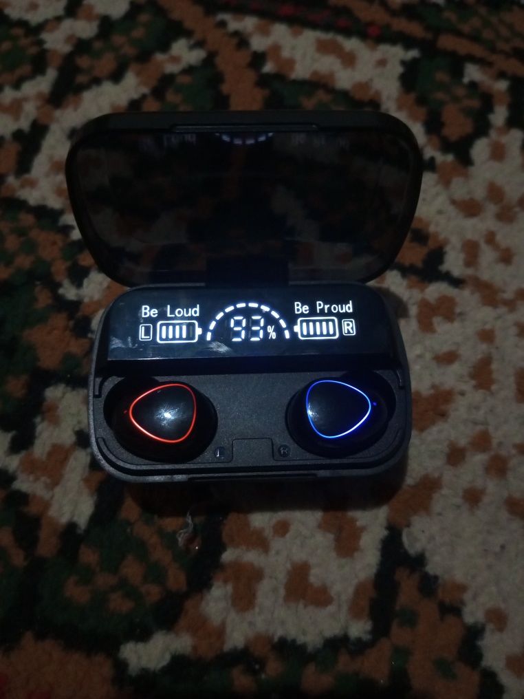 Airpods m10 + power bank
