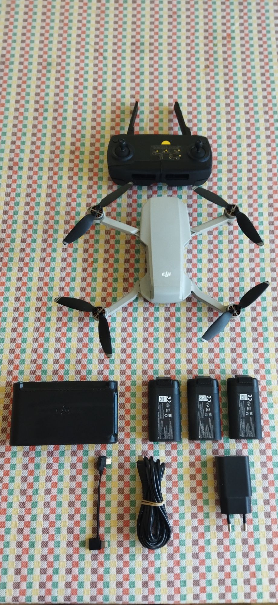 Дрон DJI mavic mini