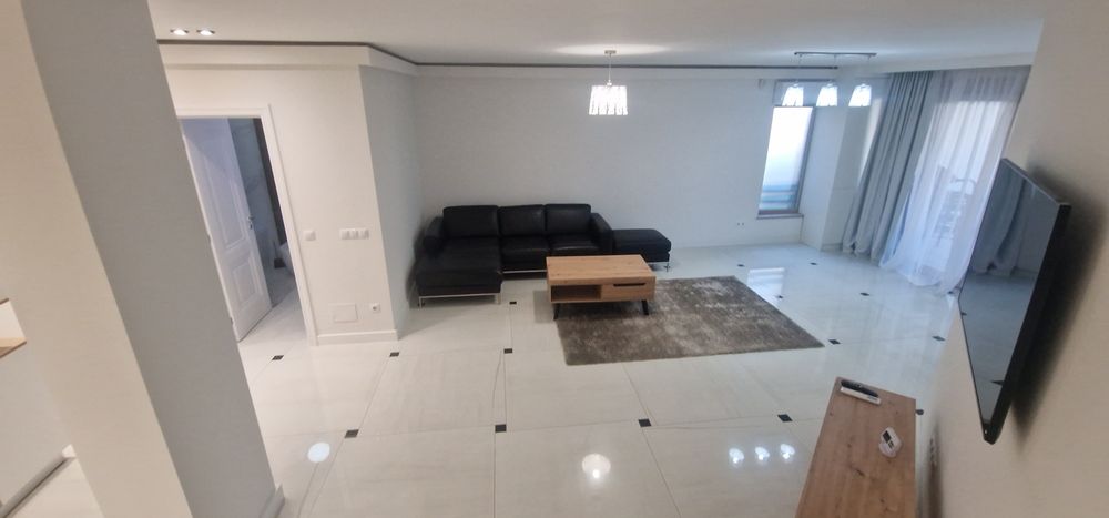 Apartament 3 camere de vinzare sau pentru inchiriere