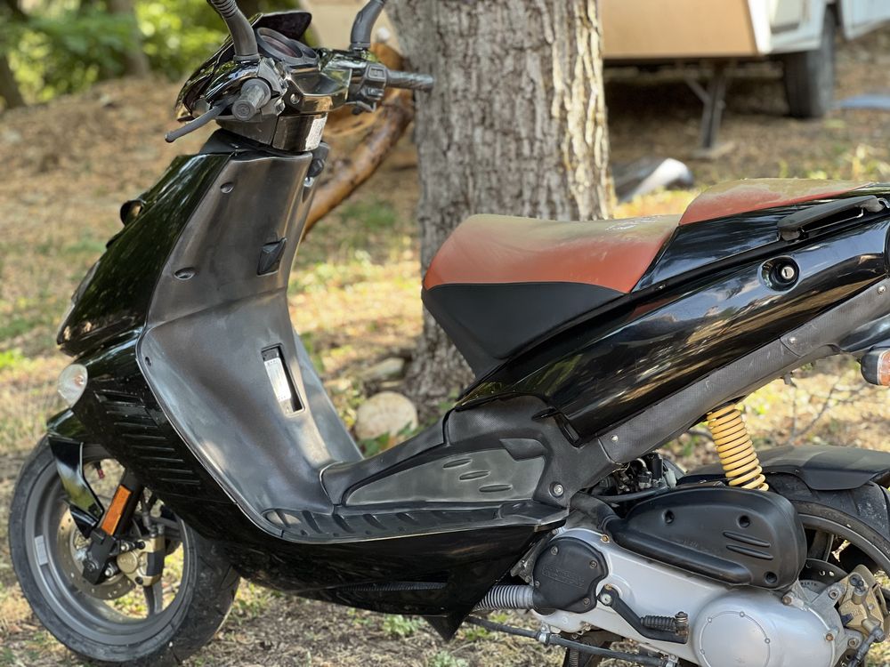 Aprilia Sr 50 49СС