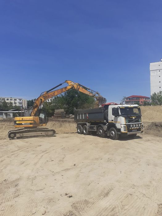 Transport,  demolari,  excavări