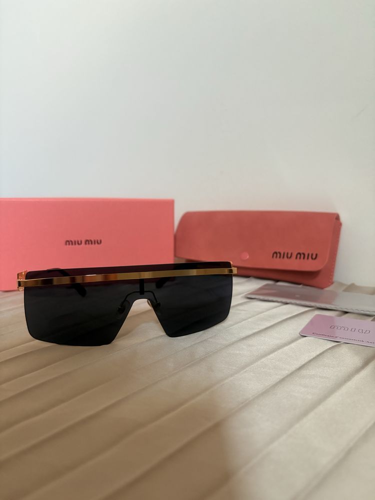 MIU MIU 2025 Edition