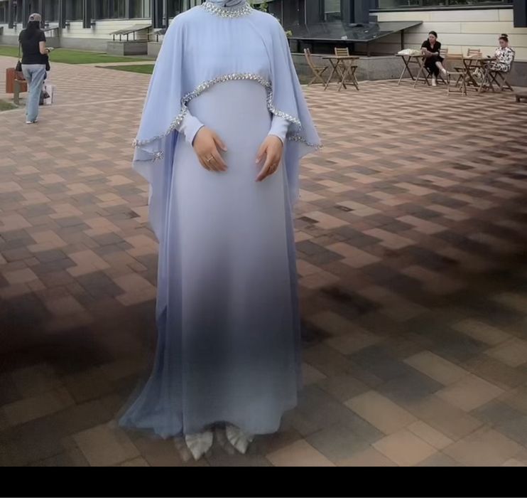 Продается платье