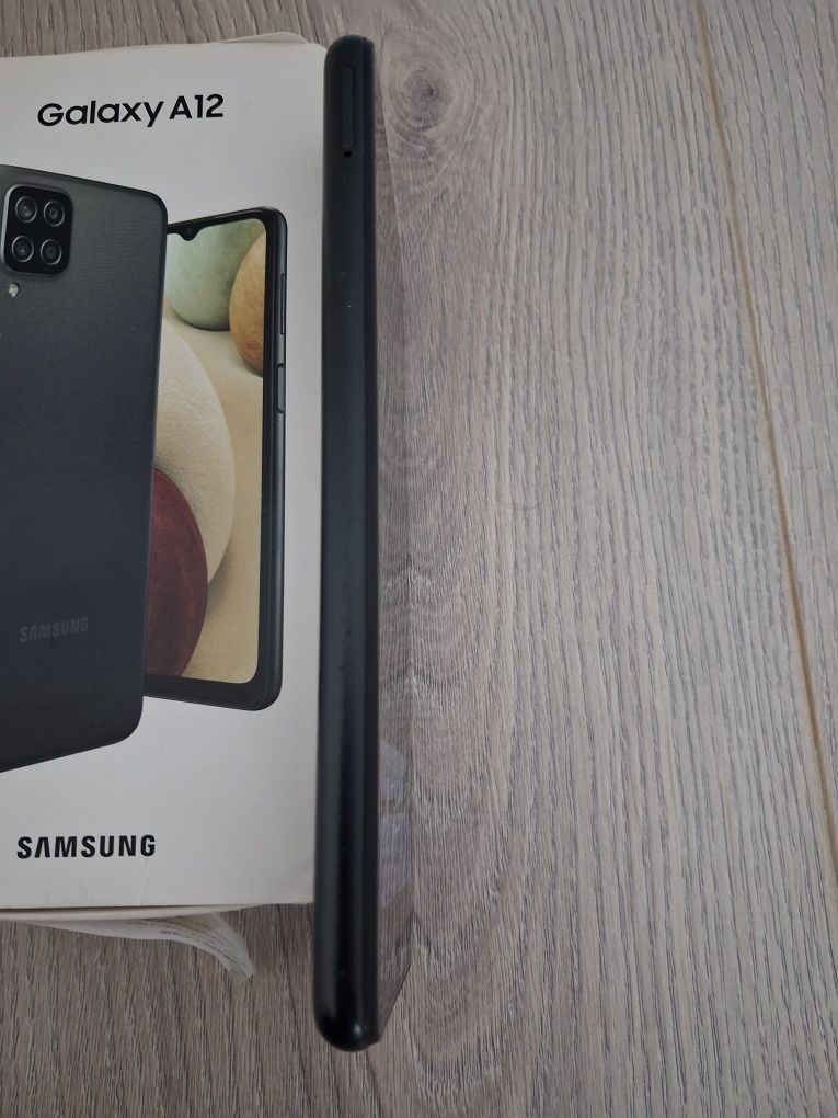 Продаётся смартфон Samsung A12 64GB в хорошем состоянии