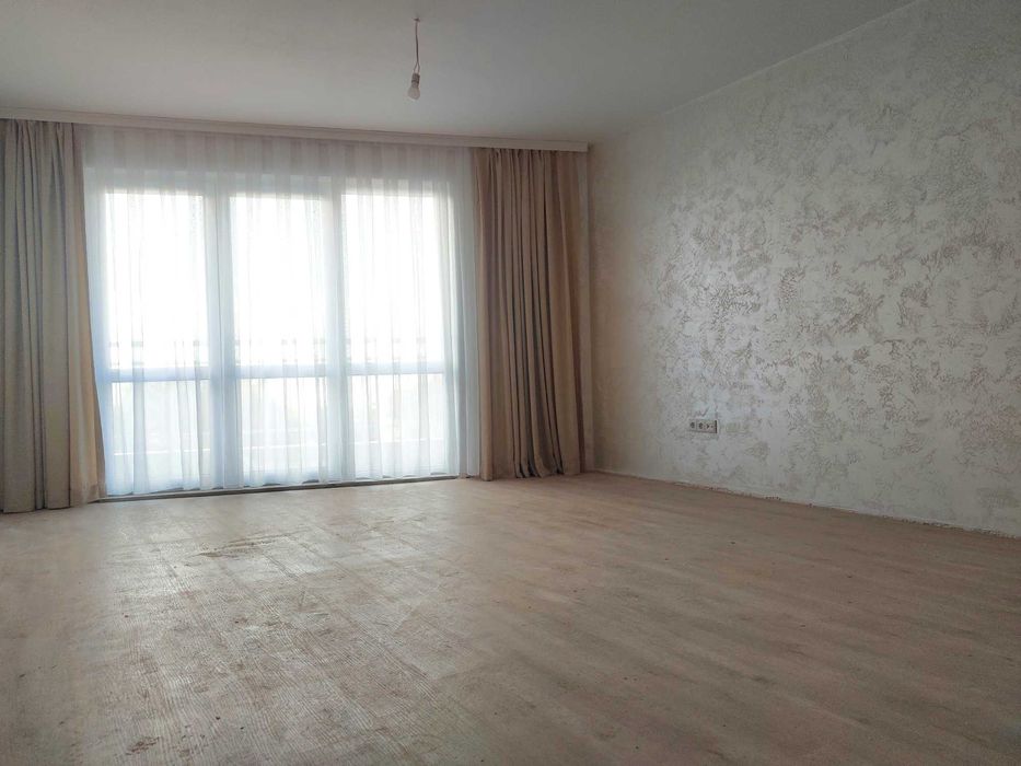 Тристаен апартамент Погреби Акт 16