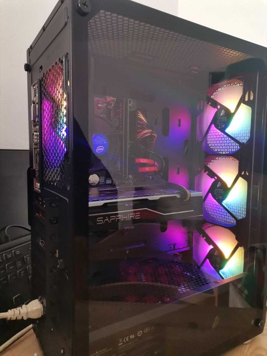 Отличен компютър за гейминг