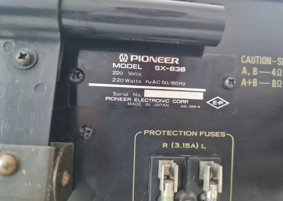 Amplituner Pioneer SX-636