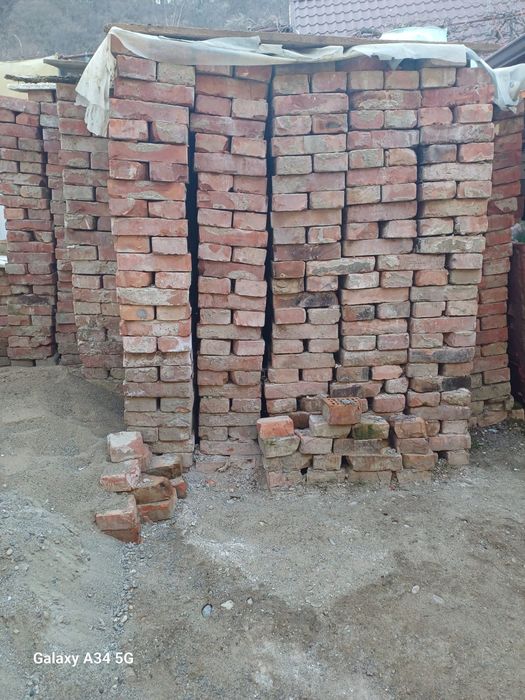Caramida veche  demolari