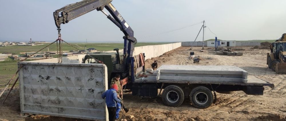 Предоставляем услуги эвакуатора и манипулятора 24/7