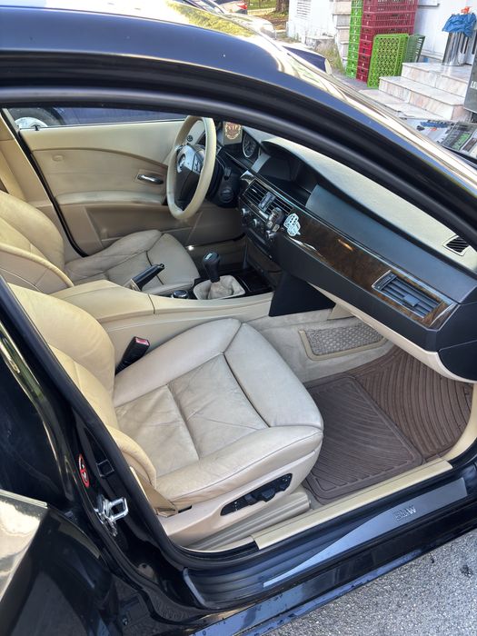 Vând Bmw E60 525d