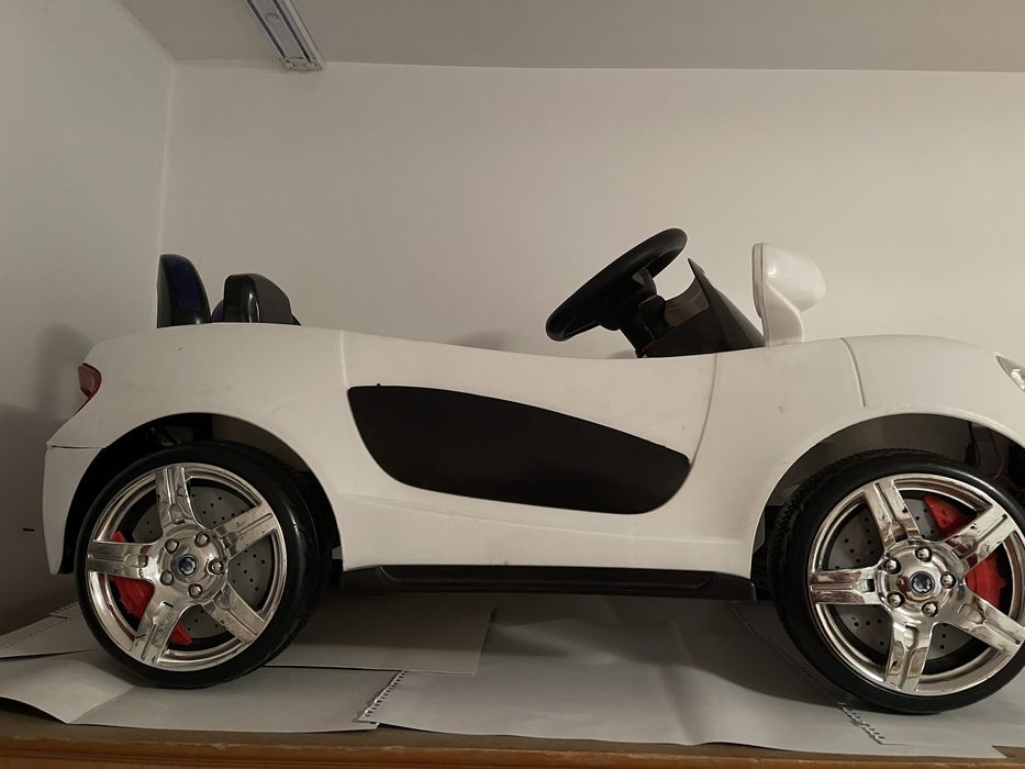 Masinuta electrica copii