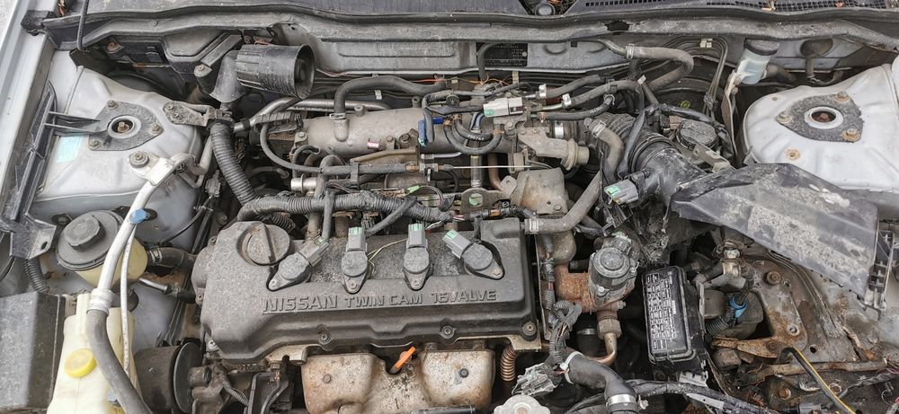 Nissan Almera 1.5 бензин 90кс цяла за части, всичко налично
