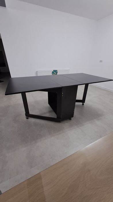 Masă pliabilă nouă