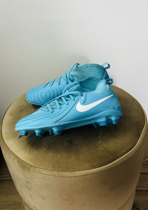 Ghete de fotbal cu crampoane turnate, Nike, 35