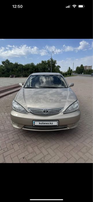 Toyota Camry 2004 года