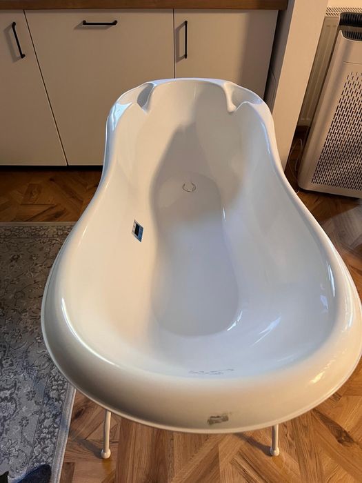 Cădiță bebeluș cu senzor de temperatură + suport metalic