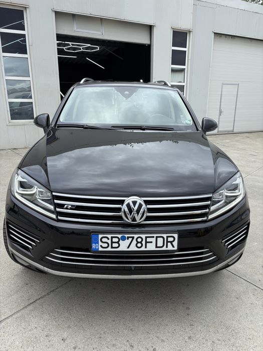 Touareg R-line 3.0 Tdi 4x4 262 cp