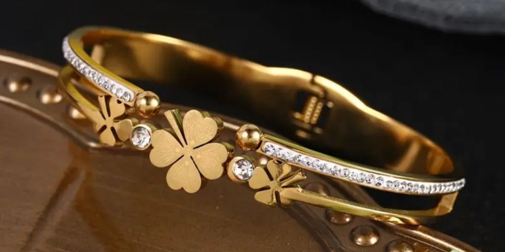 Комплекты серги кольцо и браслет