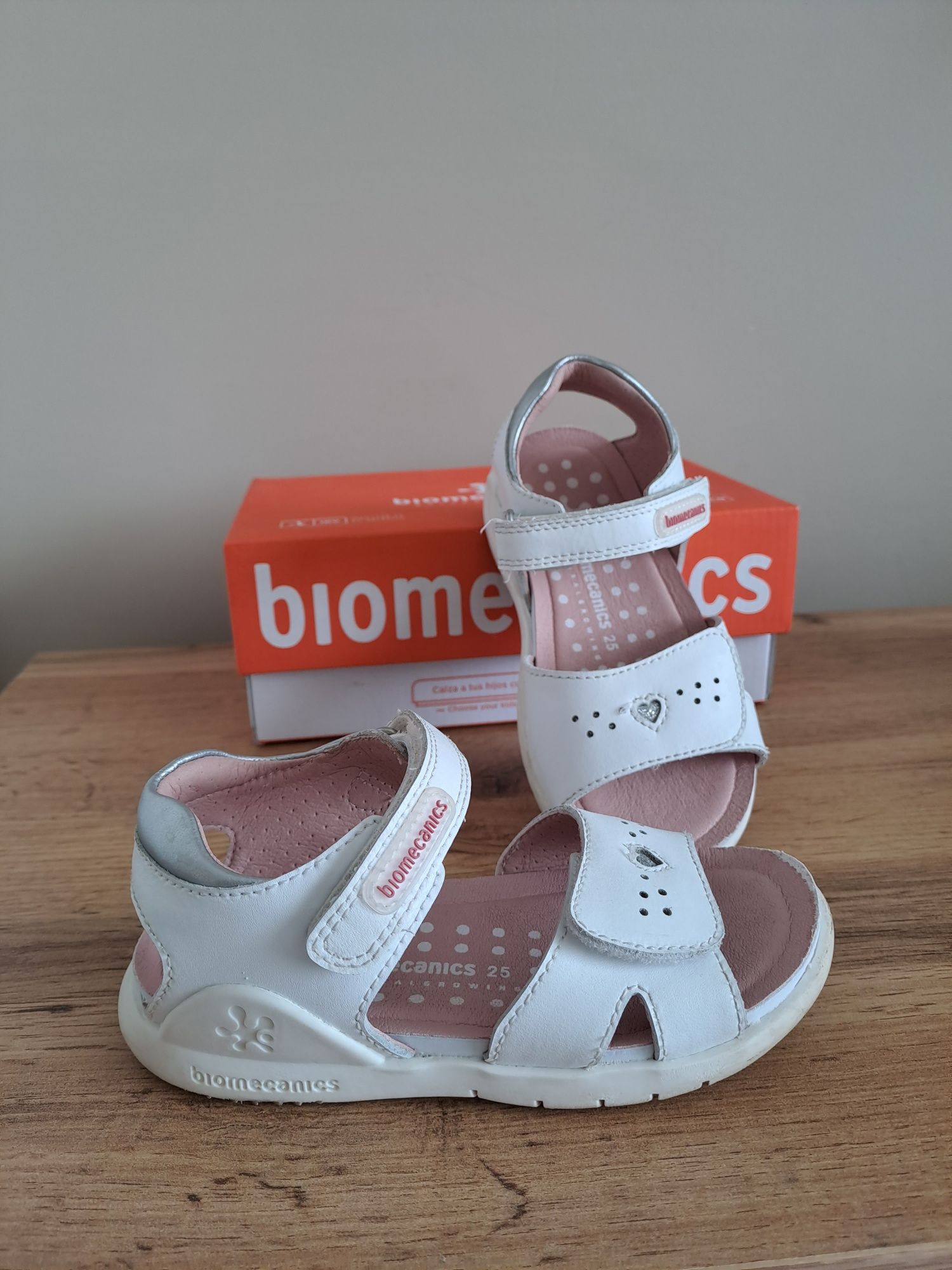 Biomecanics сандали за момиче 25