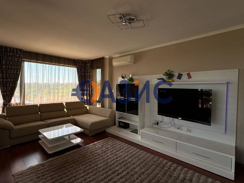 Тристаен апартамент с 2 спални в комплекс Макон Резиденс, 3 етаж,