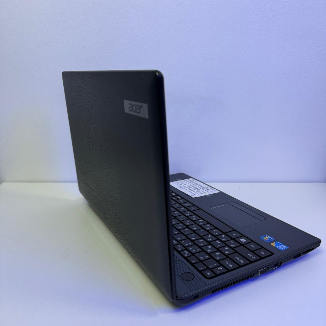 Aser 5744 Core i3