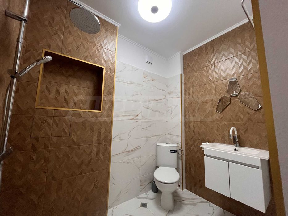 Четиристаен апартамент в Поморие близо до плаж - Център Стар град