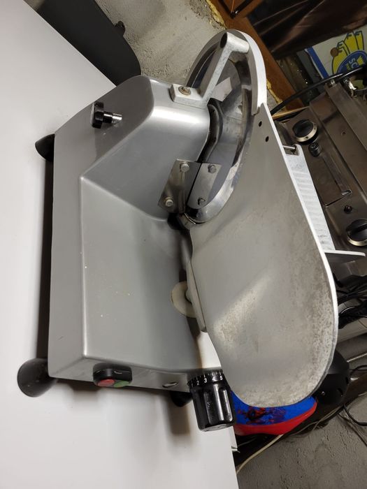 Feliator profesional electric