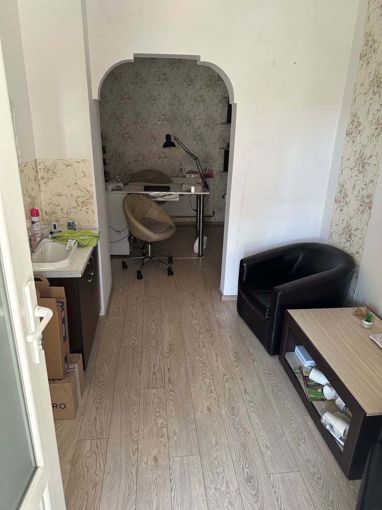 Spatiu comercial