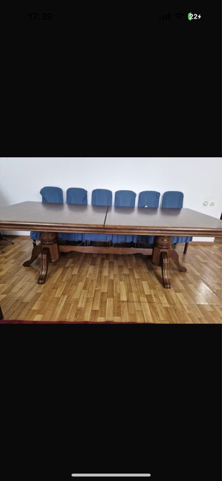 Срочно продам деревянный стол