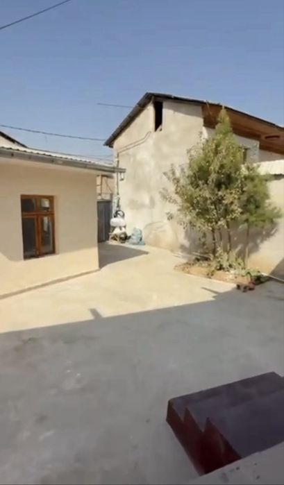 Uchtepa tumani Beshqurgon maxallada xovli sotiladi 2,6 sotix 2 xona+1