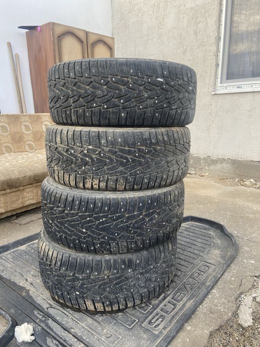 Срочно продам Зимние шины 225/55 R16
