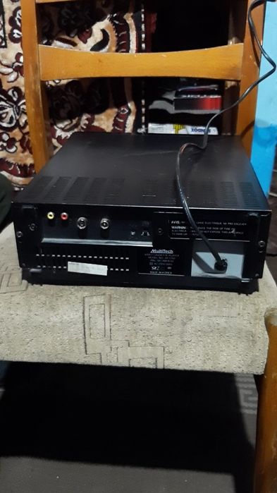 Vând videorecorder în stare bună