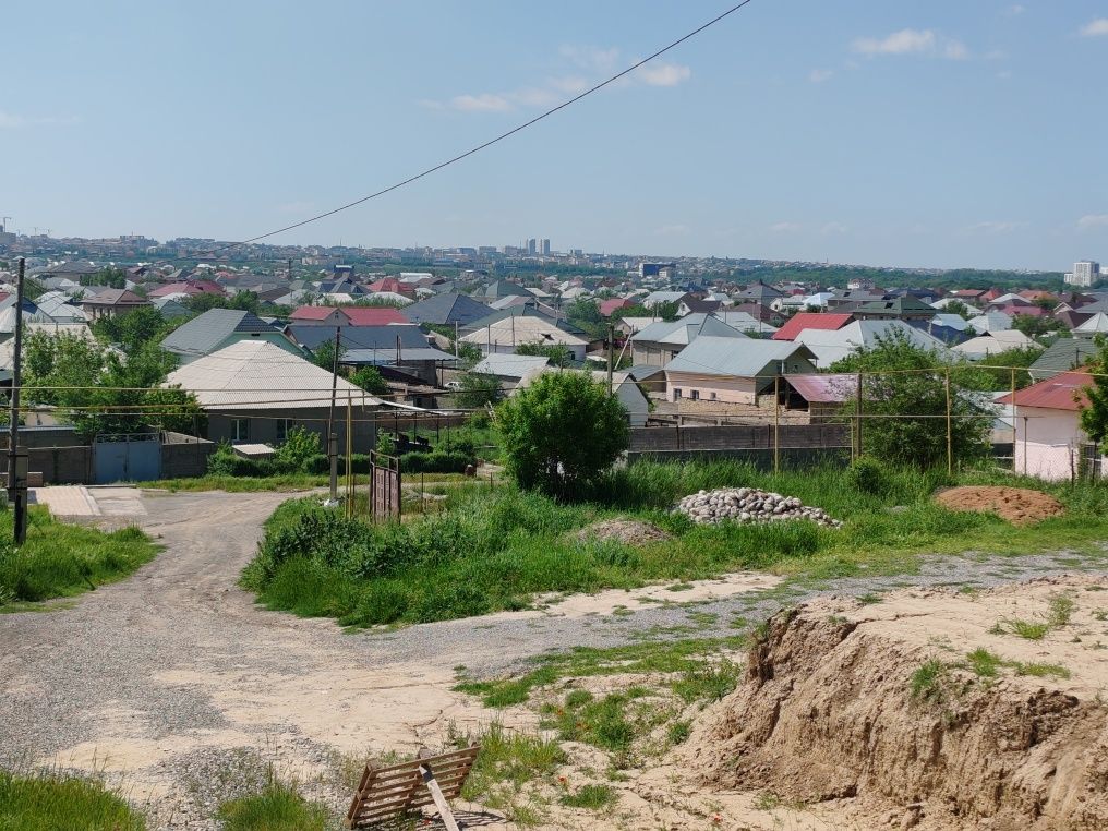 Үй сатылады. Қайтпас-1де. 10 соток жер