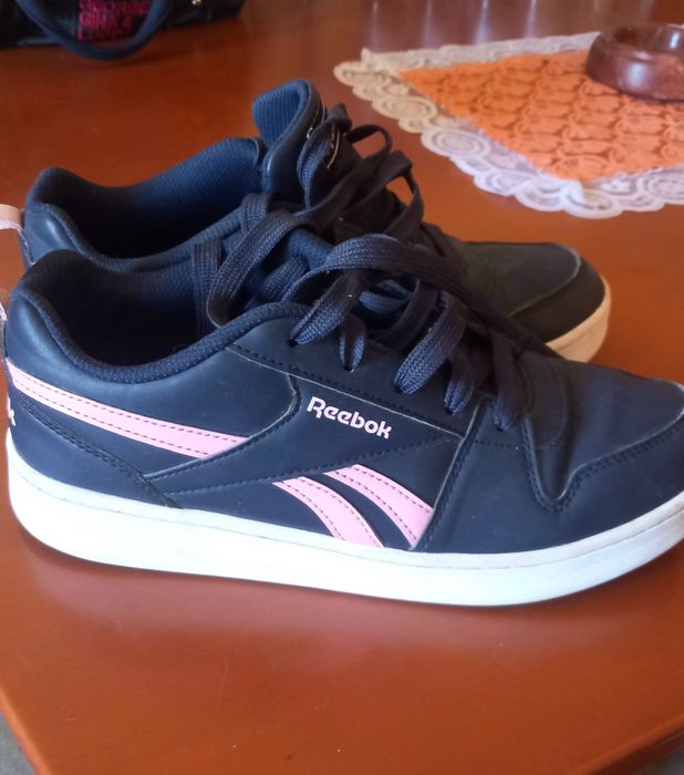 REEBOK кожени маратонки