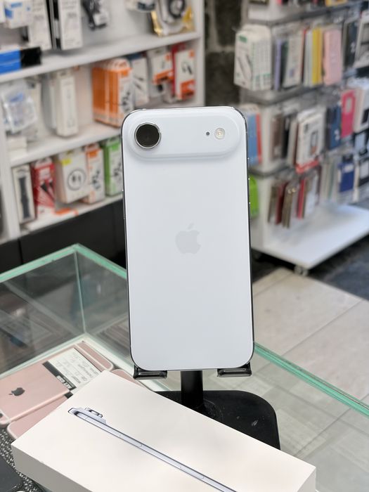 Apple iPhone Air 256GB Blue