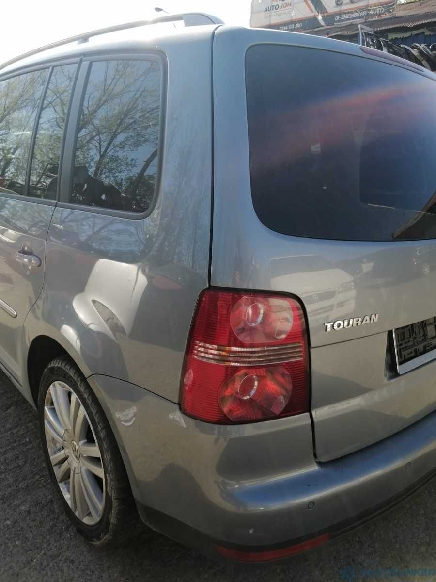 Haion cu luneta gri LR7N  VOLKSWAGEN TOURAN (1T1, 1T2) [ 2003 - 2010 ]